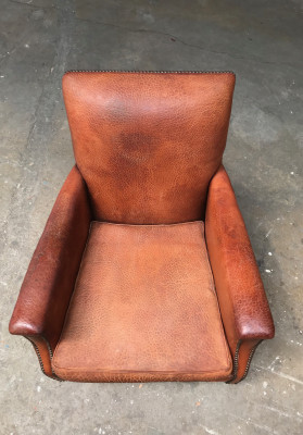 Fauteuil club en cuir vintage