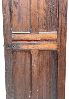 Porte arrondie en bois