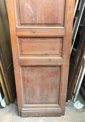 Porte de placard en bois