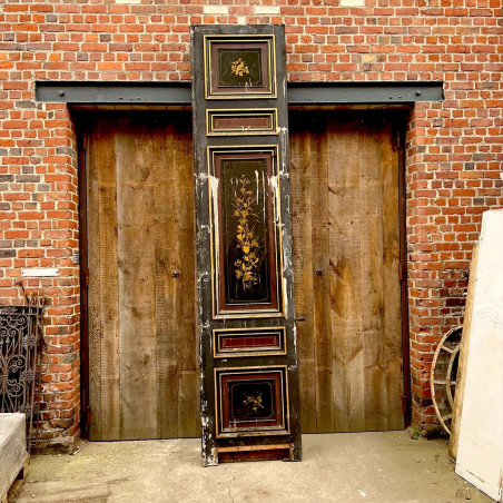 Grande porte ancienne en bois