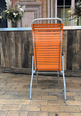 Fauteuil Thonet orange back