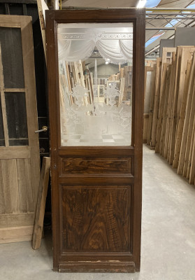 Porte ancienne en bois avec verre gravé