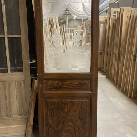 Porte ancienne en bois avec verre gravé