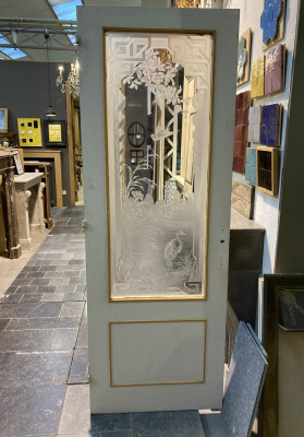 porte ancienne avec verre gravé