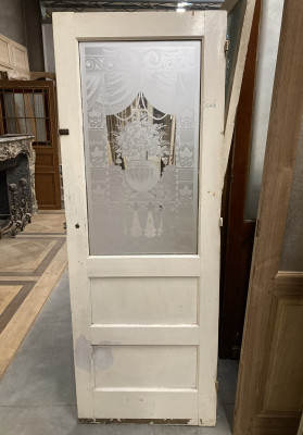 Belle porte ancienne en bois avec verre gravé