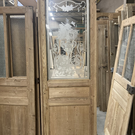 Belle Porte ancienne en bois avec verre gravé