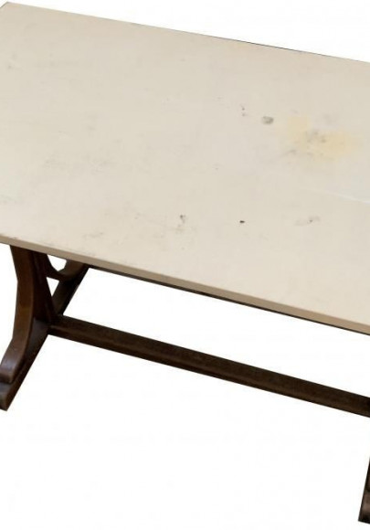 Table bistrot vintage