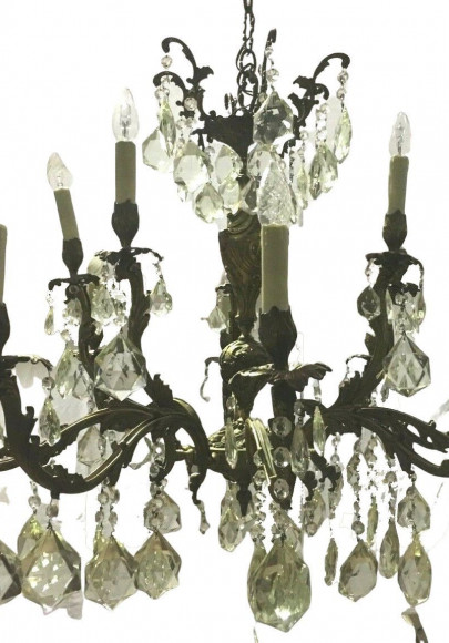 Lustre de style Louis XV en bronze