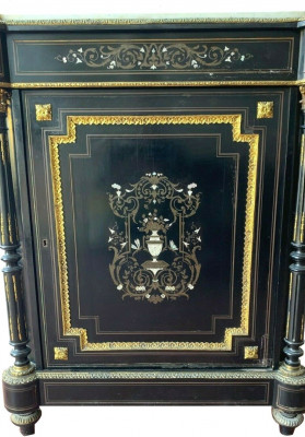 Meuble a hauteur d'appui Marqueterie de nacre et laiton gravé Napoléon III XIX