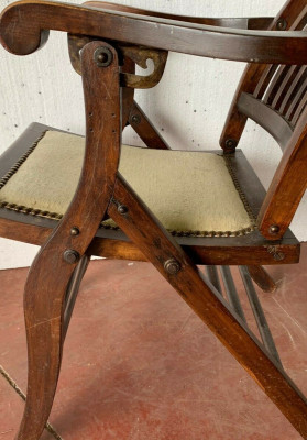 Ancien fauteuil de dentiste