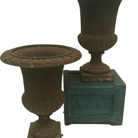 Vases Médicis en fonte Patine ancienne XIX siècle