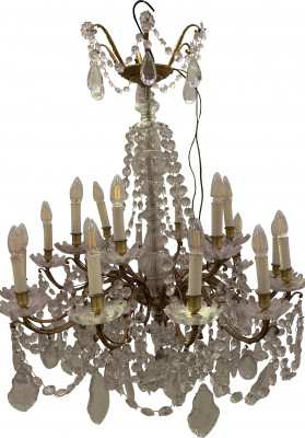 Lustre de style Louis XV en bronze Pampilles pendeloques et perle 18 lumières