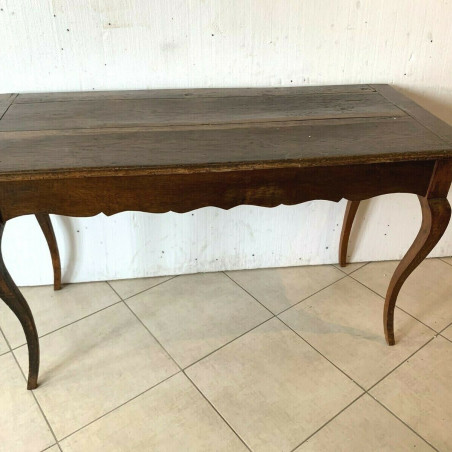 Jolie petite table de ferme en chêne massif